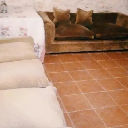 Las Cuevas Pensión